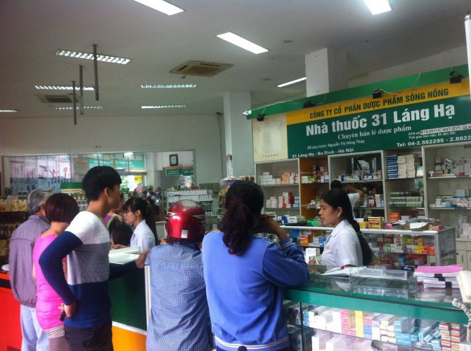 sieu thi thuoc mega3 ban hang